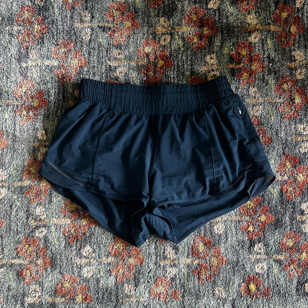 Lululemon Hotty Hot High Rise 2.5” Inseam Shorts